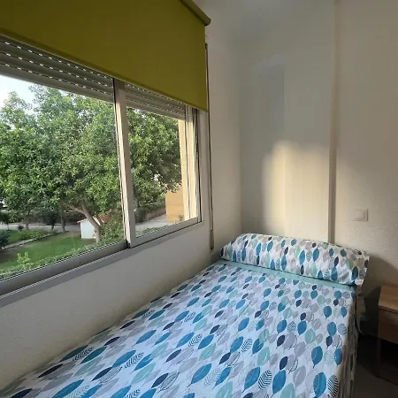 Practico Y Comodo Apartamento. Malaga